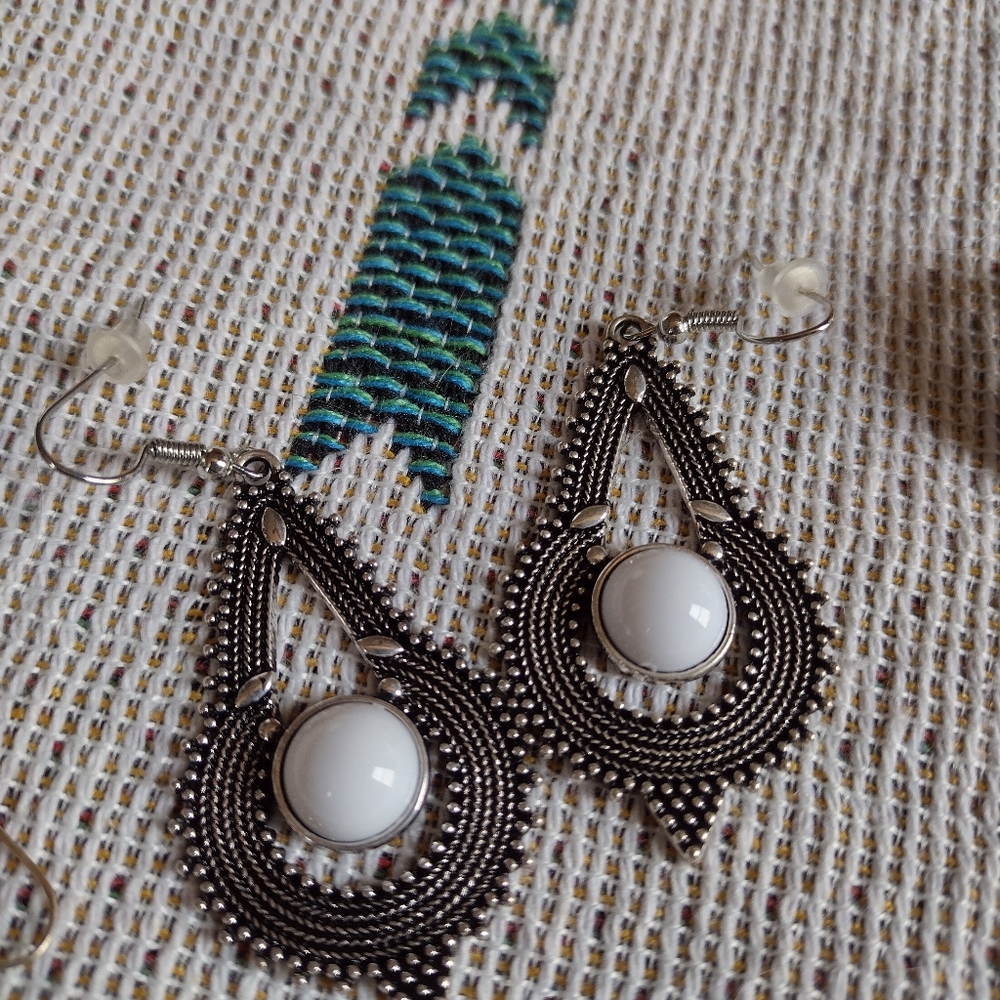 Earring Bundle - Picture 4 of 4